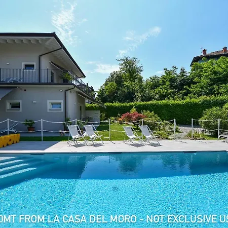 Regina E Oriente - La Casa Del Moro