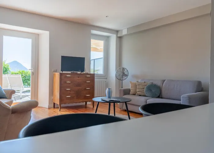 Regina E Oriente - La Casa Del Moro